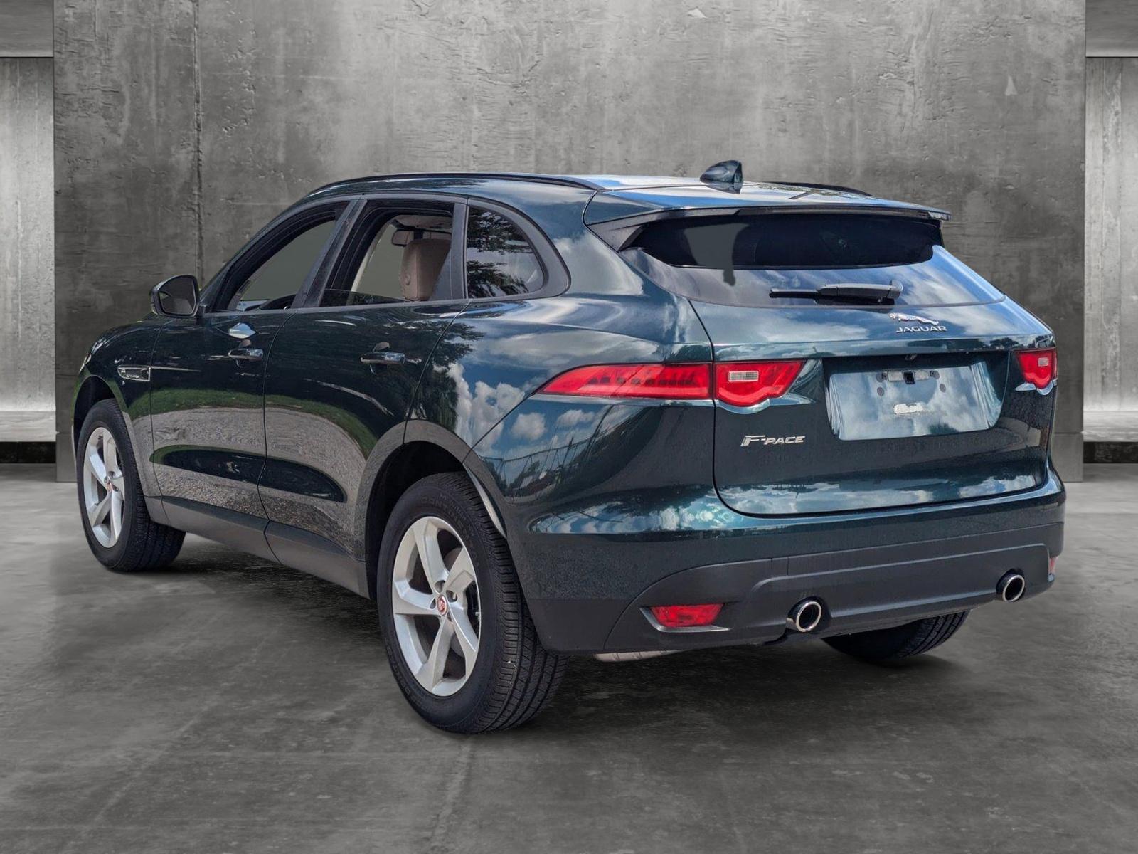 2017 Jaguar F-PACE Vehicle Photo in Sarasota, FL 34231