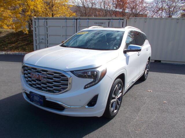 2020 GMC Terrain Vehicle Photo in LOWELL, MA 01852-4336