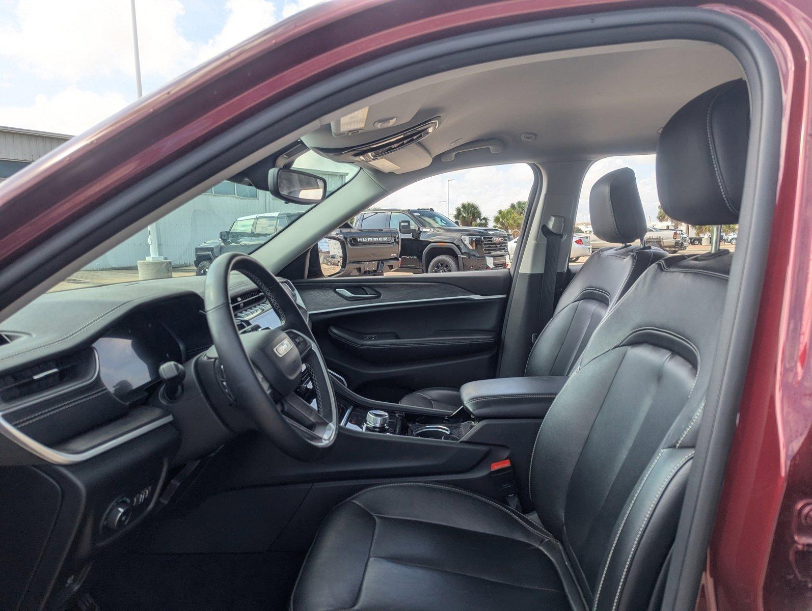 2022 Jeep Grand Cherokee L Vehicle Photo in CORPUS CHRISTI, TX 78412-4902