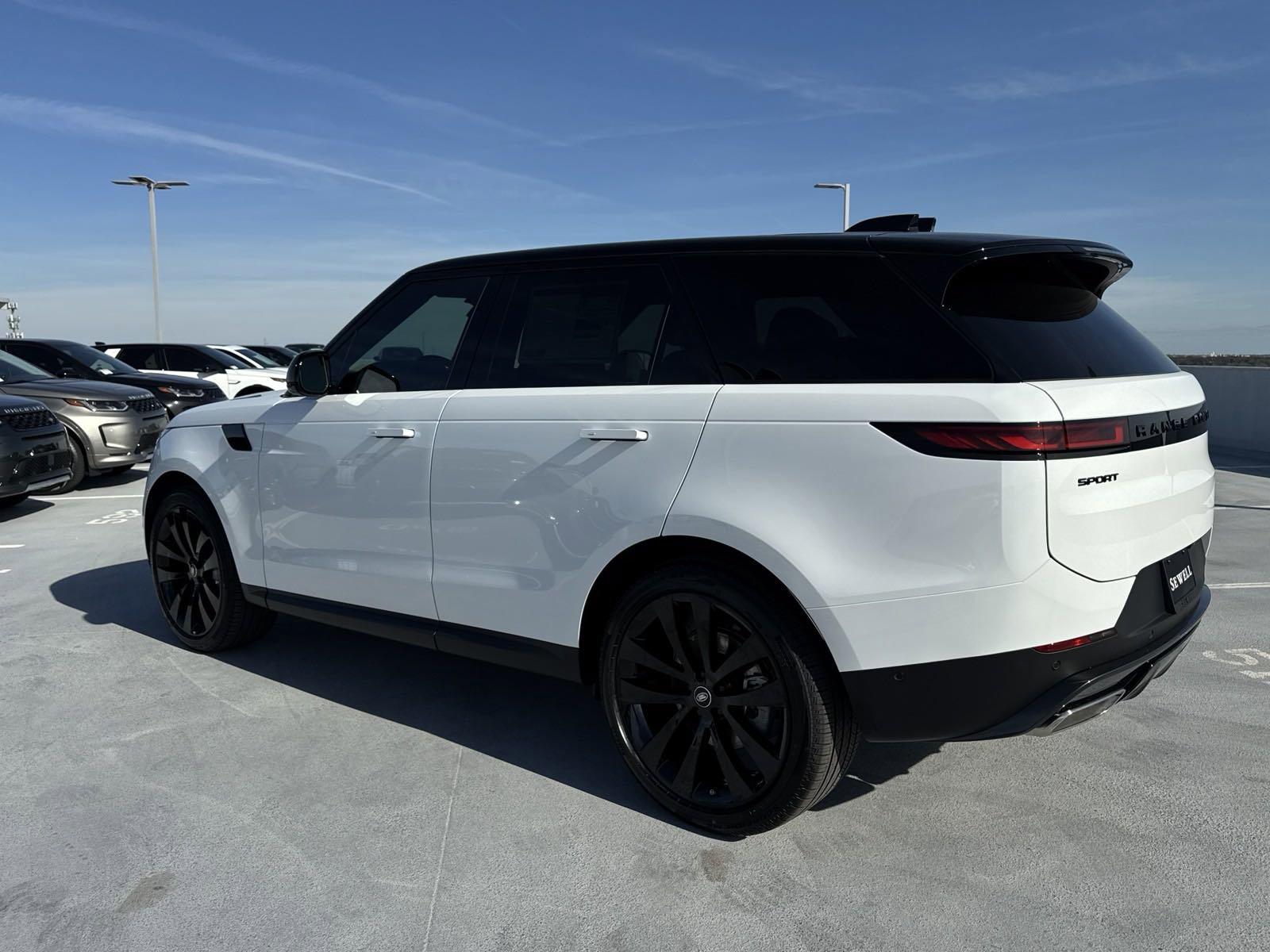 2025 Range Rover Sport Vehicle Photo in AUSTIN, TX 78717