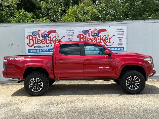 Used 2021 Toyota Tacoma TRD Sport with VIN 5TFCZ5AN3MX260383 for sale in Red Springs, NC