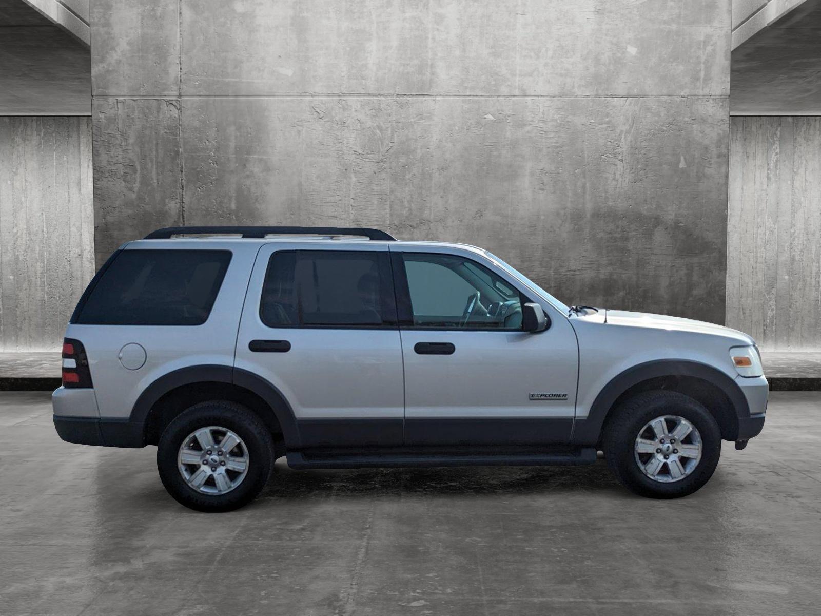 2006 Ford Explorer Vehicle Photo in Spokane Valley, WA 99212