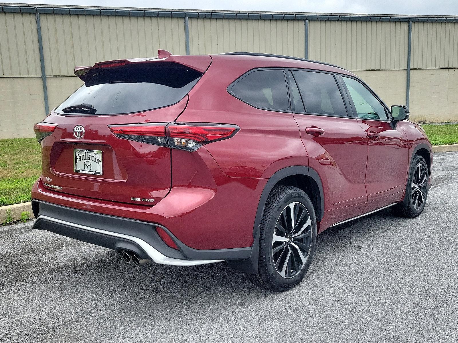 2021 Toyota Highlander Vehicle Photo in Harrisburg, PA 17111