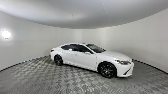 Used 2022 Lexus ES Hybrid 300h with VIN 58ADA1C19NU014069 for sale in Gilbert, AZ