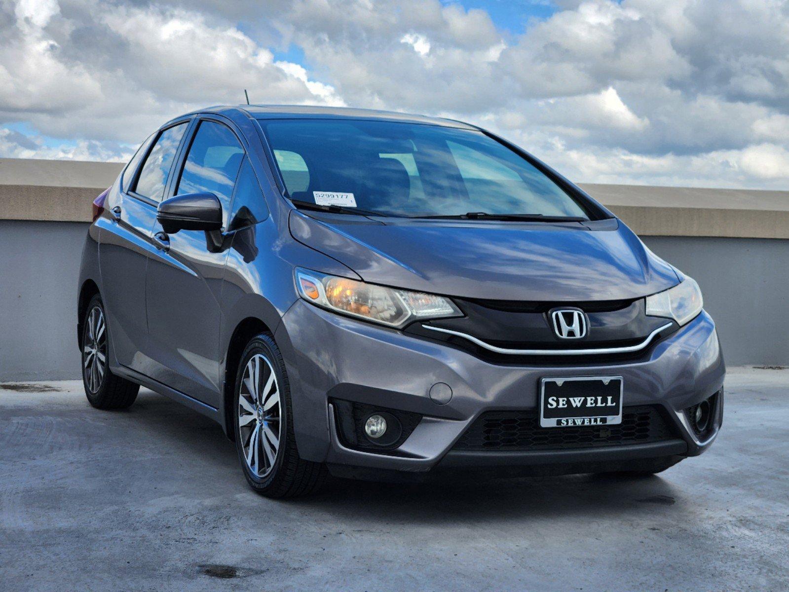 2017 Honda Fit Vehicle Photo in DALLAS, TX 75209