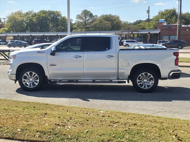 2023 Chevrolet Silverado 1500 Vehicle Photo in DENTON, TX 76210-9321