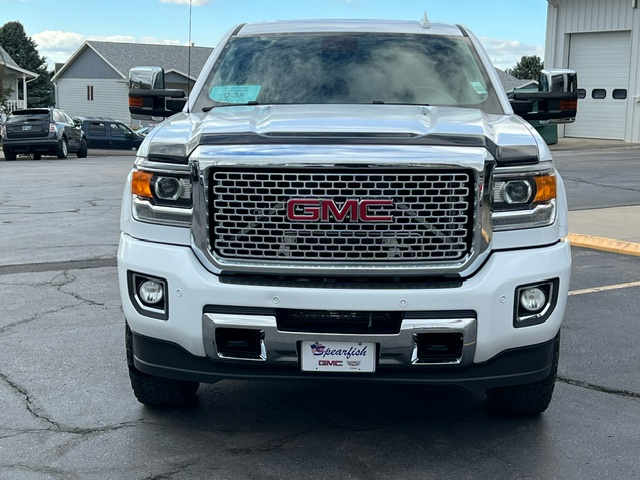 Used 2016 GMC Sierra 2500 Denali HD Denali with VIN 1GT12UE80GF301461 for sale in Spearfish, SD