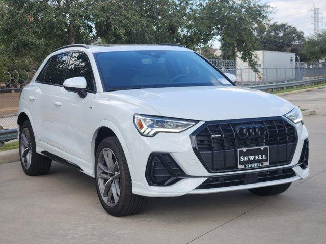 2024 Audi Q3 Vehicle Photo in HOUSTON, TX 77090