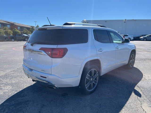 2017 GMC Acadia Vehicle Photo in DALLAS, TX 75244-5909