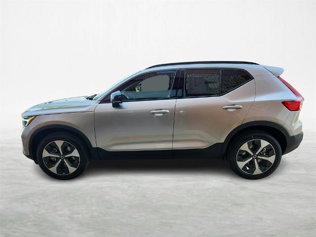 2024 Volvo XC40 Vehicle Photo in Houston, TX 77007