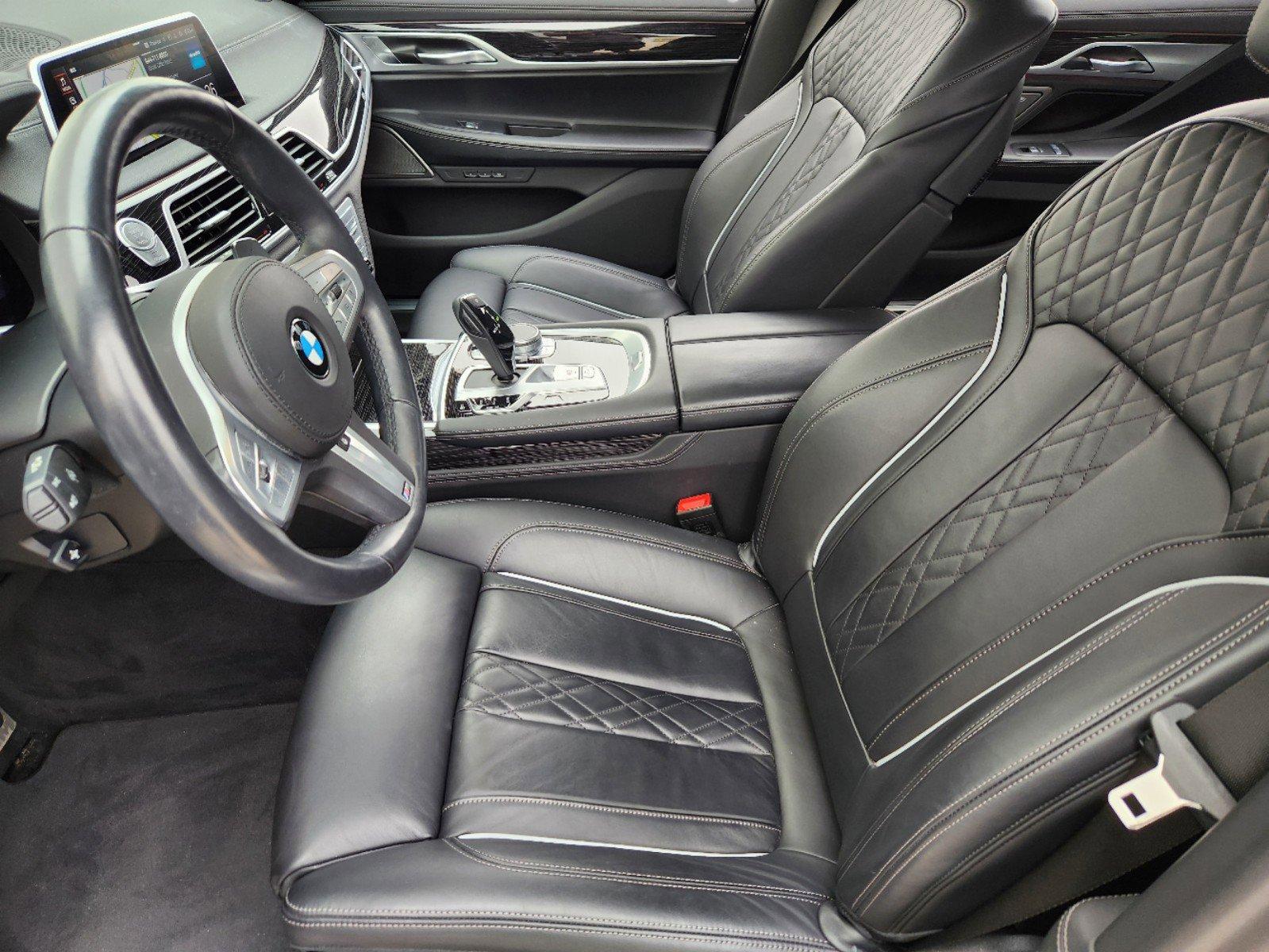 2022 BMW 740i Vehicle Photo in PLANO, TX 75024