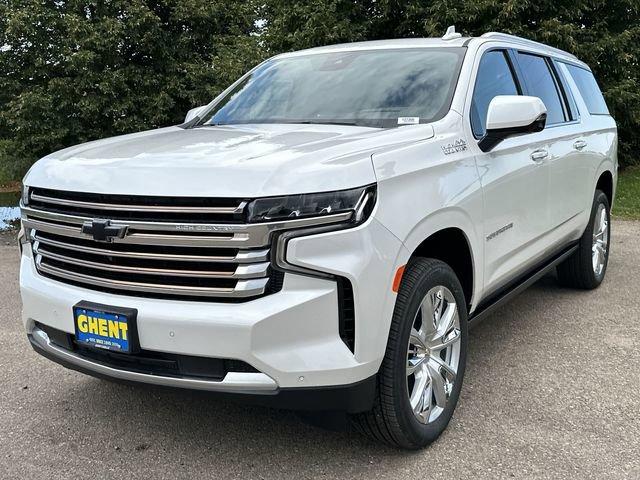 2024 Chevrolet Suburban Vehicle Photo in GREELEY, CO 80634-4125