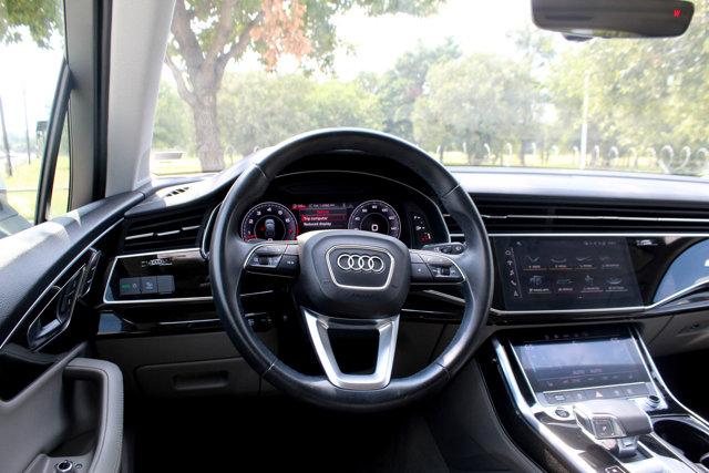 2023 Audi Q7 Vehicle Photo in HOUSTON, TX 77090