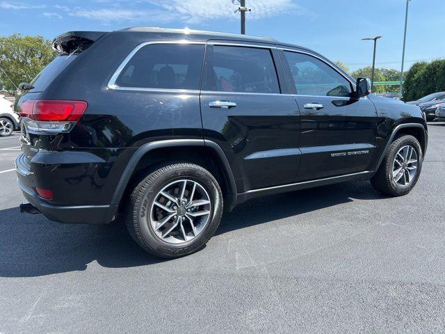 2020 Jeep Grand Cherokee Vehicle Photo in Highland, IN 46322-2506