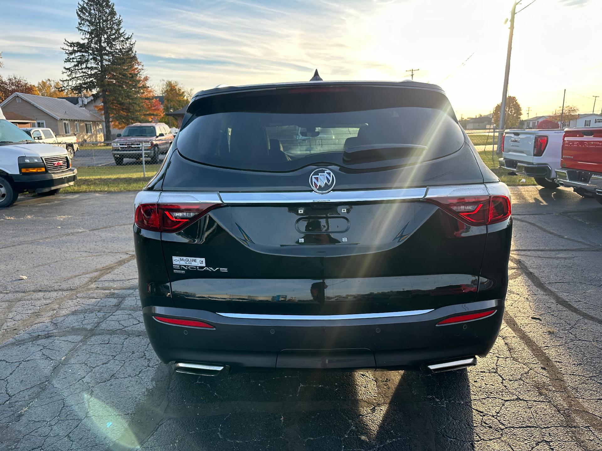 2024 Buick Enclave Vehicle Photo in CLARE, MI 48617-9414