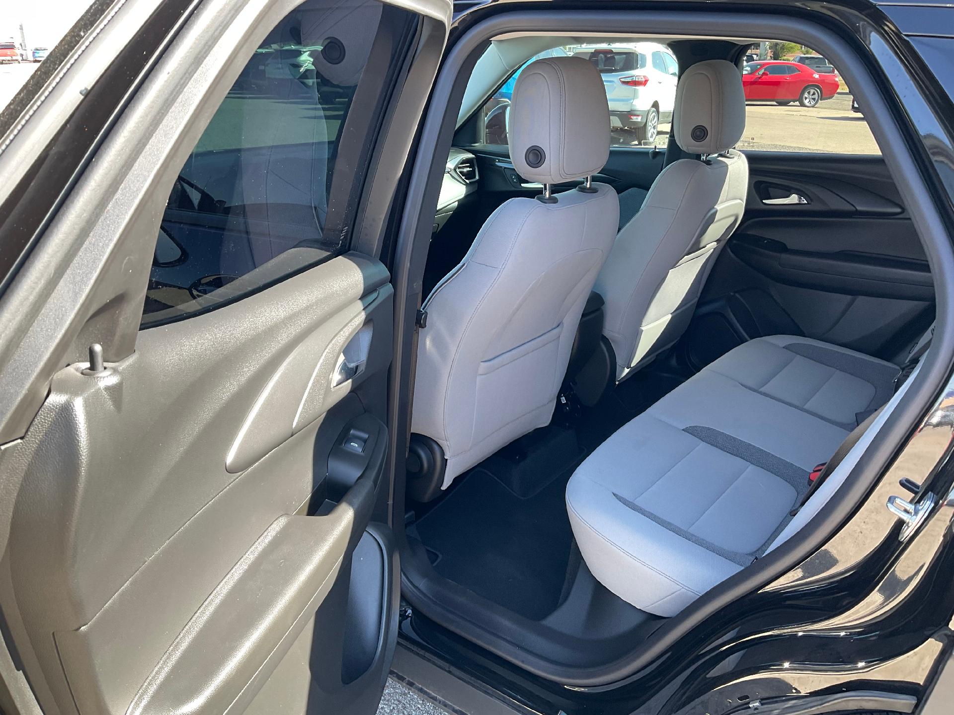 2024 Chevrolet Trailblazer Vehicle Photo in PONCA CITY, OK 74601-1036