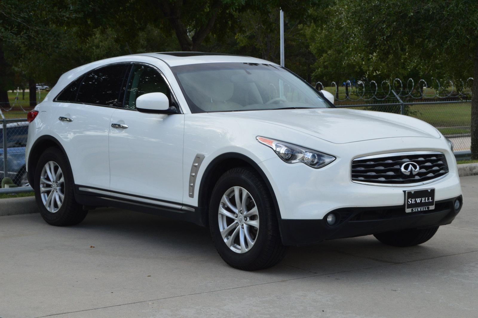 2010 INFINITI FX35 Vehicle Photo in Houston, TX 77090