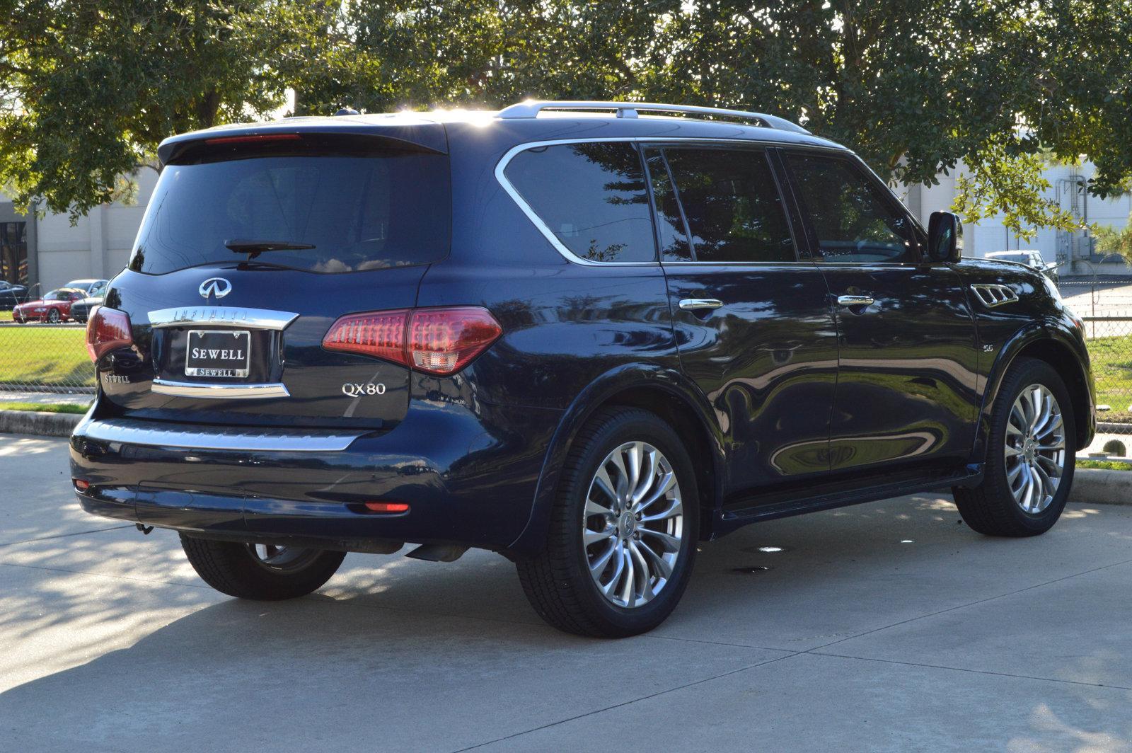 2017 INFINITI QX80 Vehicle Photo in Houston, TX 77090