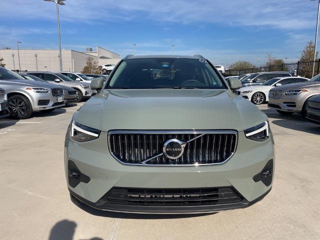 2025 Volvo XC40 Vehicle Photo in Grapevine, TX 76051