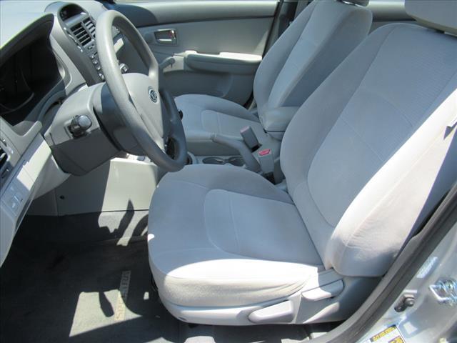 2009 Kia Spectra Vehicle Photo in LEESBURG, FL 34788-4022