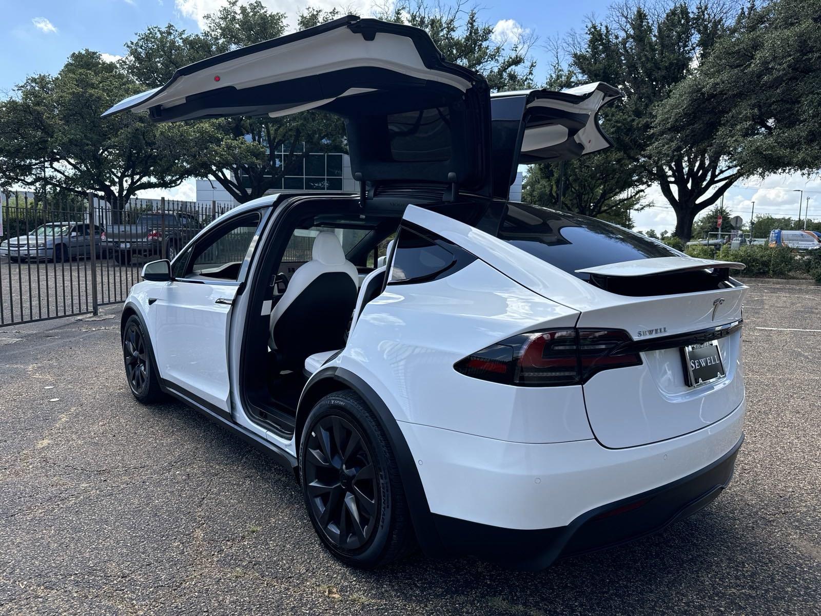 2022 Tesla Model X Vehicle Photo in DALLAS, TX 75209-3016