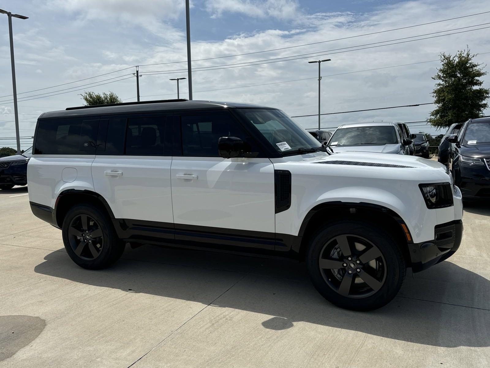 2024 Defender Vehicle Photo in AUSTIN, TX 78717