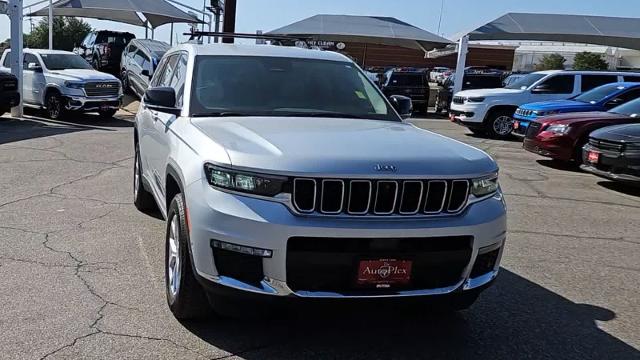 2022 Jeep Grand Cherokee L Vehicle Photo in San Angelo, TX 76901