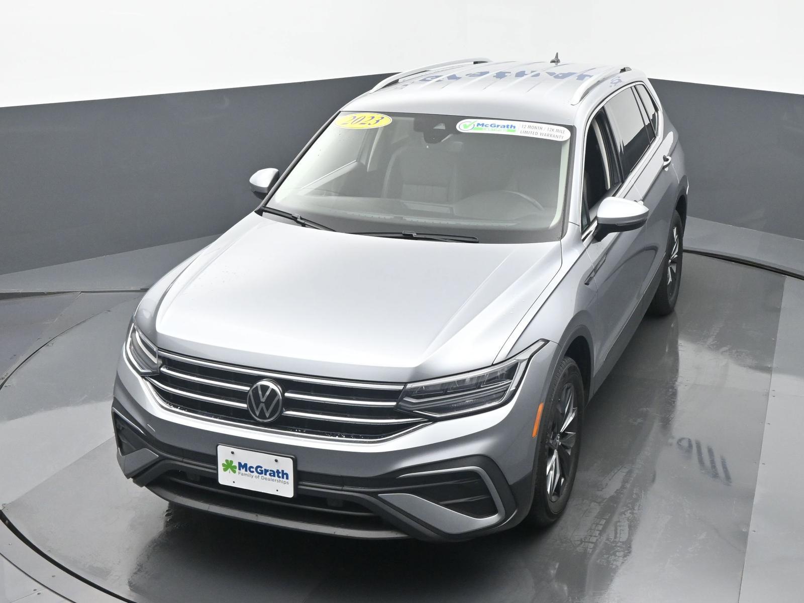 2023 Volkswagen Tiguan Vehicle Photo in Marion, IA 52302