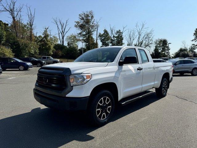 2017 Toyota Tundra 4WD Vehicle Photo in Flemington, NJ 08822