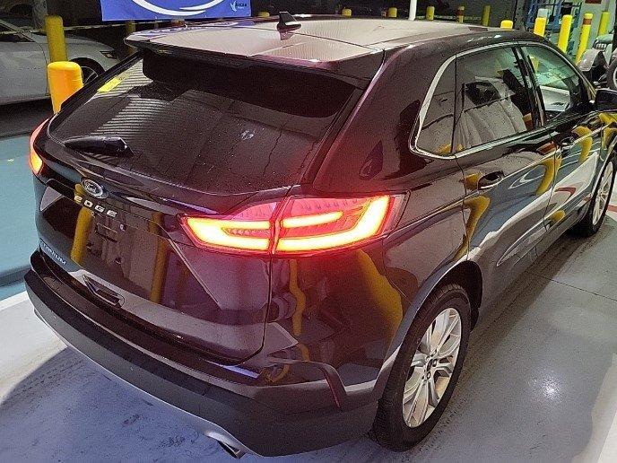 2021 Ford Edge Vehicle Photo in Marion, IA 52302