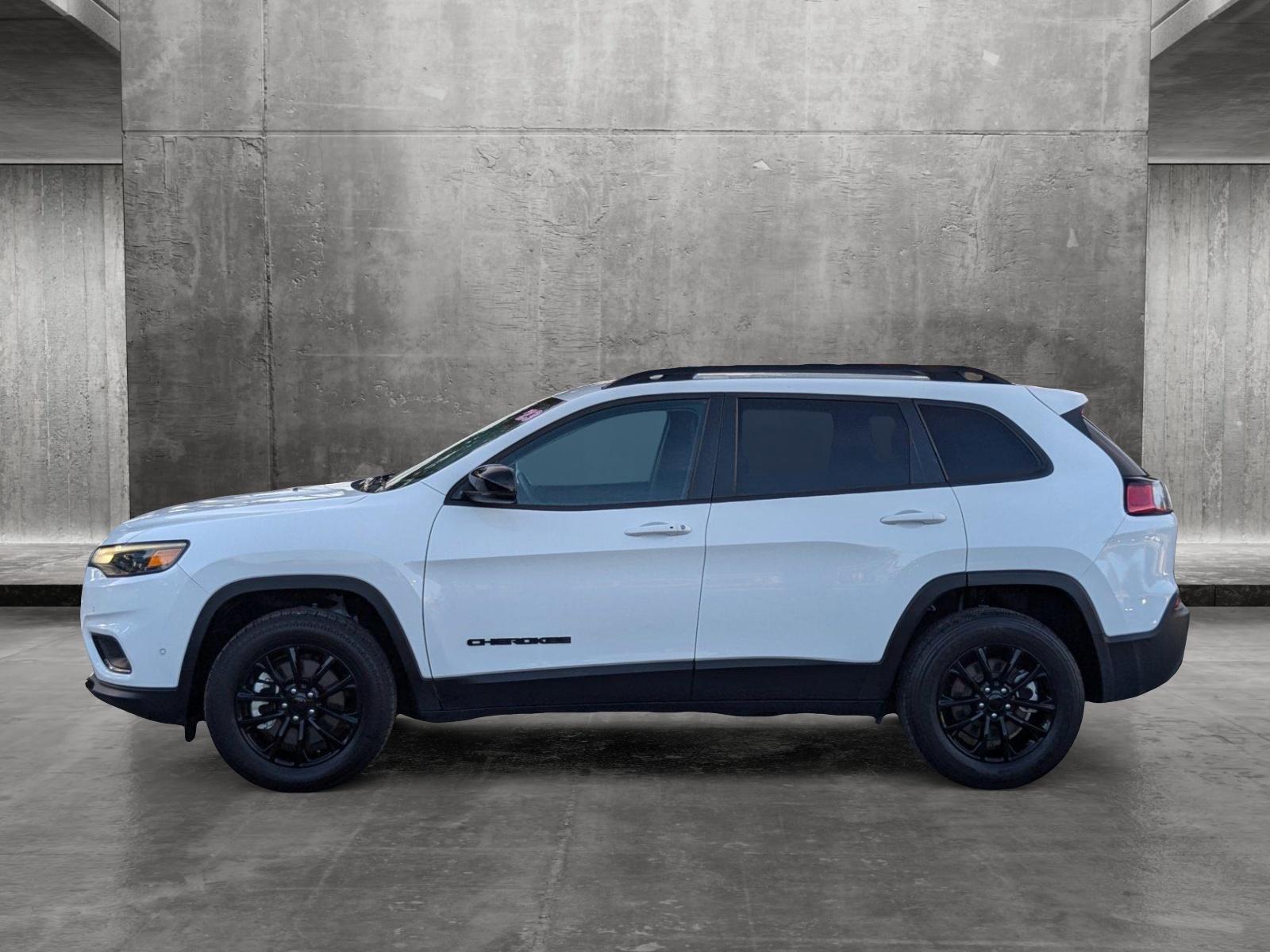 2023 Jeep Cherokee Vehicle Photo in MIAMI, FL 33134-2699