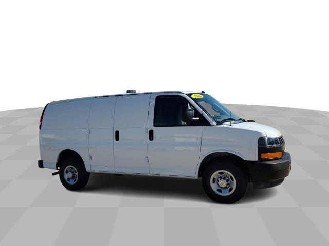 Used 2022 Chevrolet Express Cargo Work Van with VIN 1GCWGAFP9N1216950 for sale in Quincy, IL