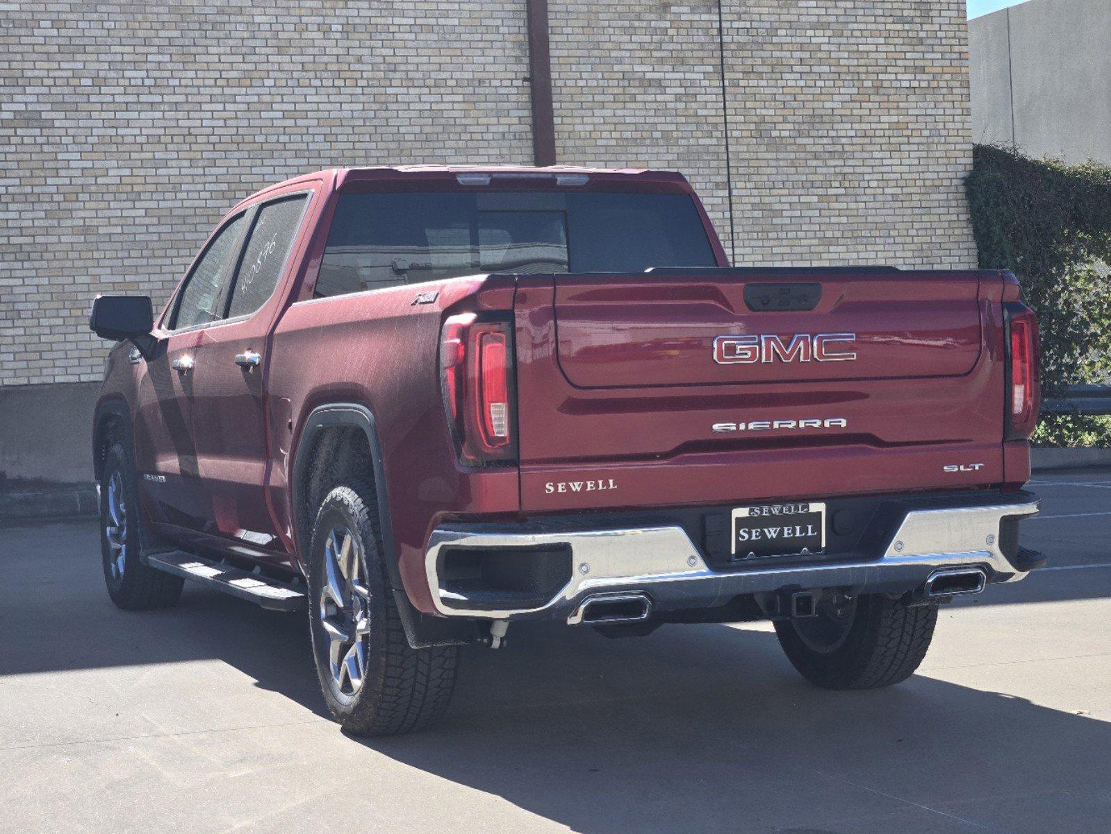 2024 GMC Sierra 1500 Vehicle Photo in DALLAS, TX 75209-3016