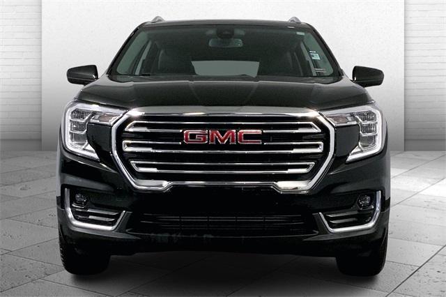 2023 GMC Terrain Vehicle Photo in Lees Summit, MO 64086