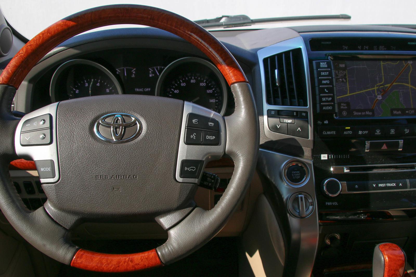 2013 Toyota Land Cruiser Vehicle Photo in SUGAR LAND, TX 77478