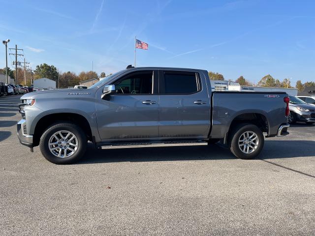 Used 2021 Chevrolet Silverado 1500 LT with VIN 1GCUYDED9MZ430687 for sale in North Vernon, IN