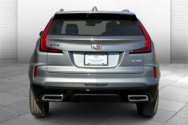 2025 Cadillac XT4 Vehicle Photo in TOPEKA, KS 66609-0000