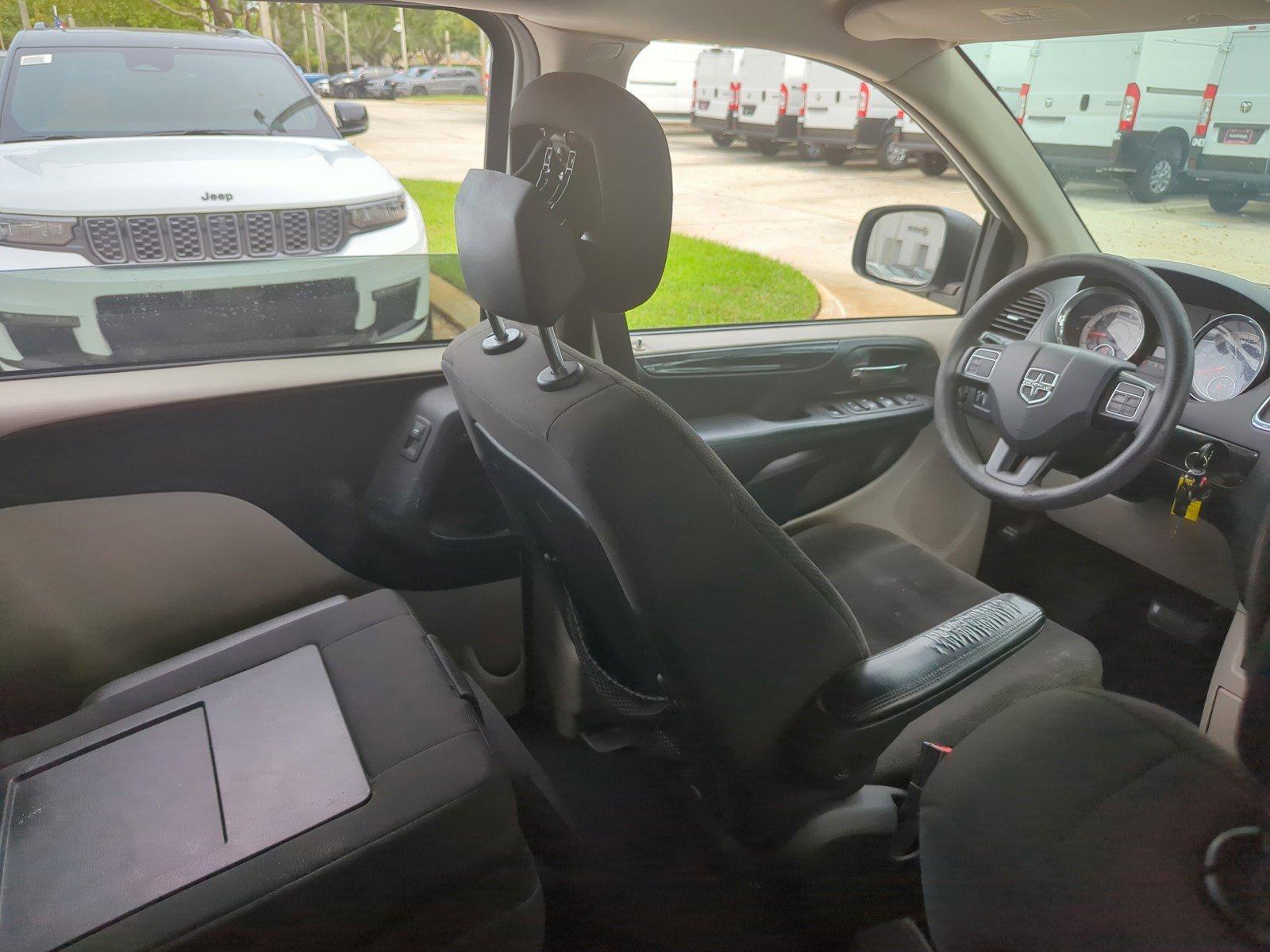 2017 Dodge Grand Caravan Vehicle Photo in Pembroke Pines, FL 33027