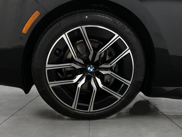 2024 BMW i7 Vehicle Photo in Appleton, WI 54913