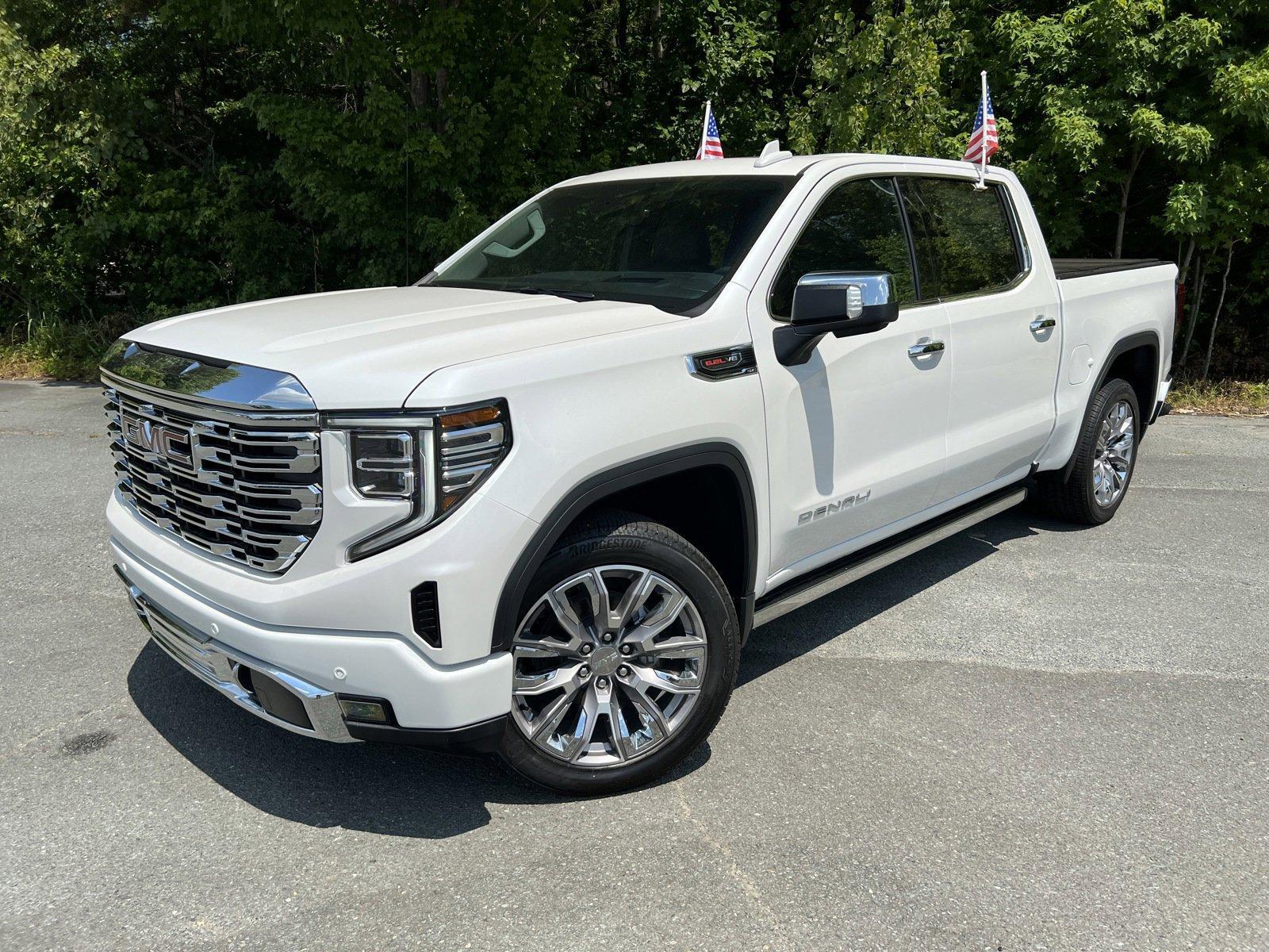 2024 GMC Sierra 1500 Vehicle Photo in MONROE, NC 28110-8431