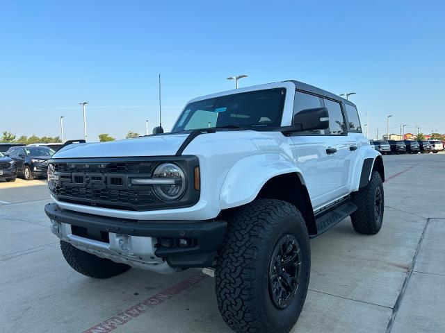 2024 Ford Bronco Vehicle Photo in Terrell, TX 75160