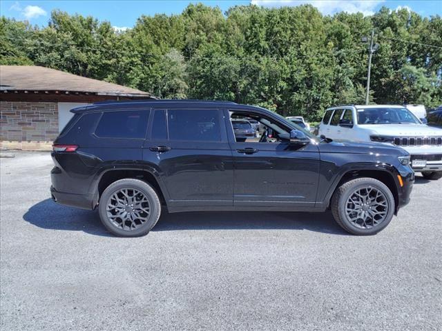 2024 Jeep Grand Cherokee L Vehicle Photo in Bowie, MD 20716