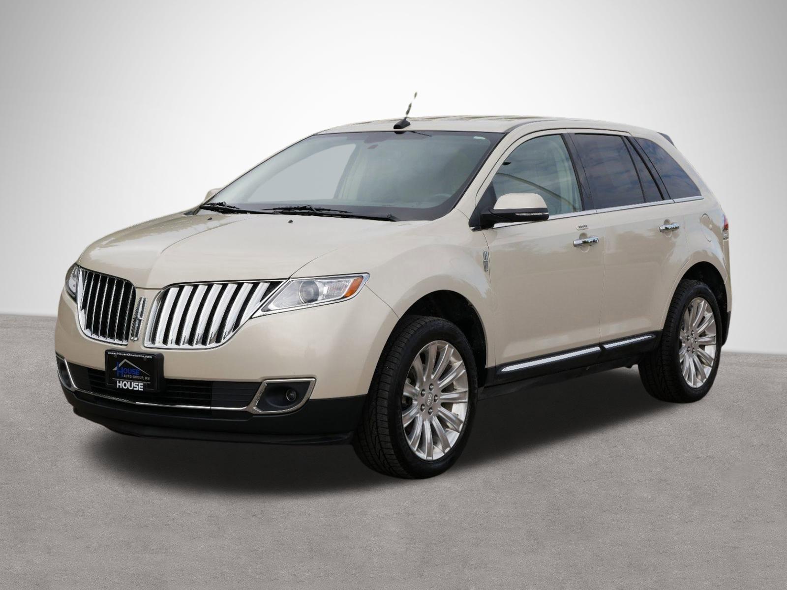 Used 2015 Lincoln MKX Base with VIN 2LMDJ8JK5FBL28714 for sale in Owatonna, Minnesota