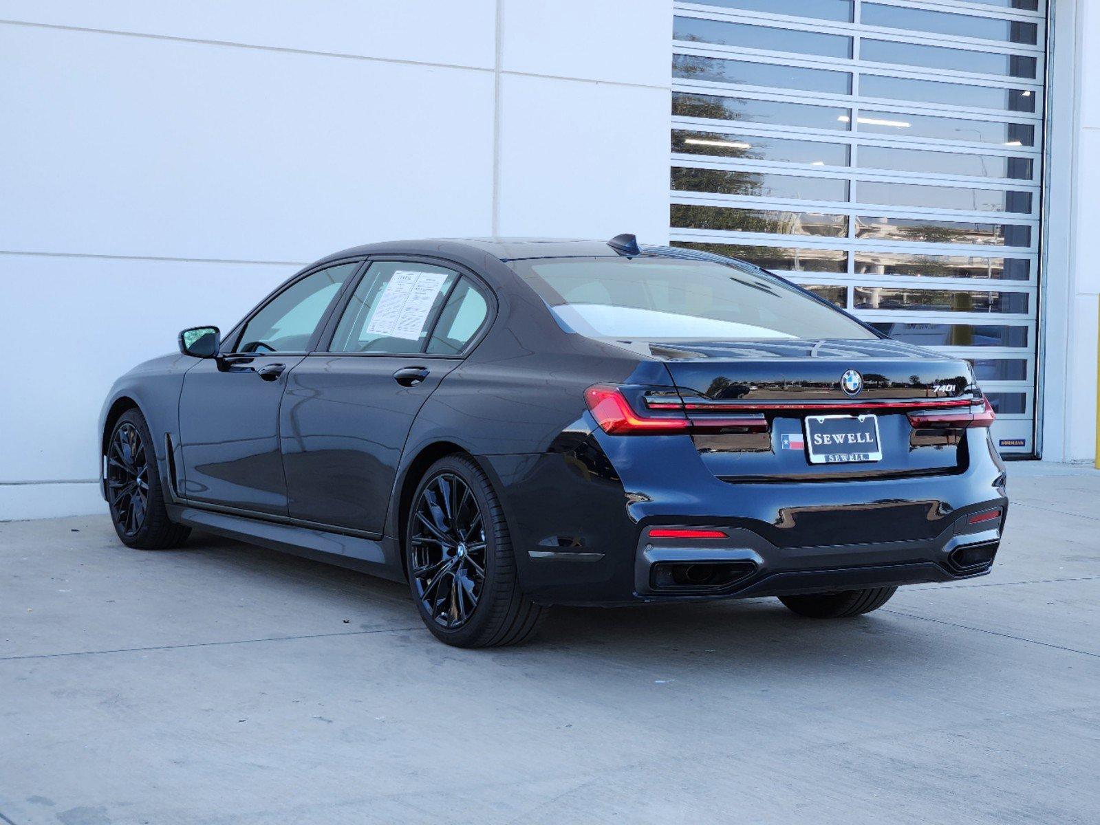 2022 BMW 740i Vehicle Photo in PLANO, TX 75024