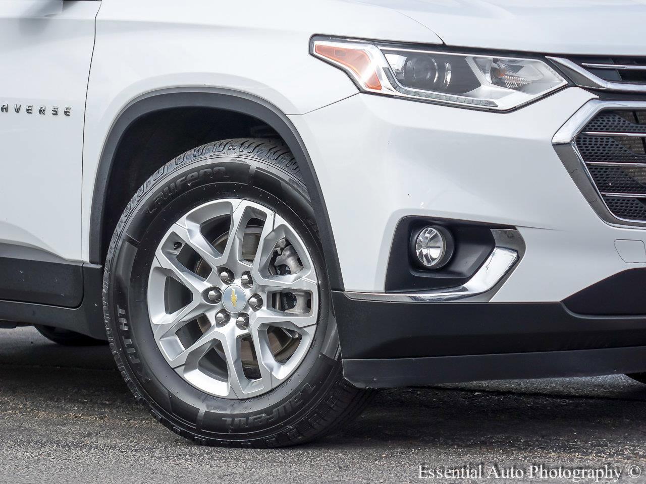 2021 Chevrolet Traverse Vehicle Photo in Plainfield, IL 60586