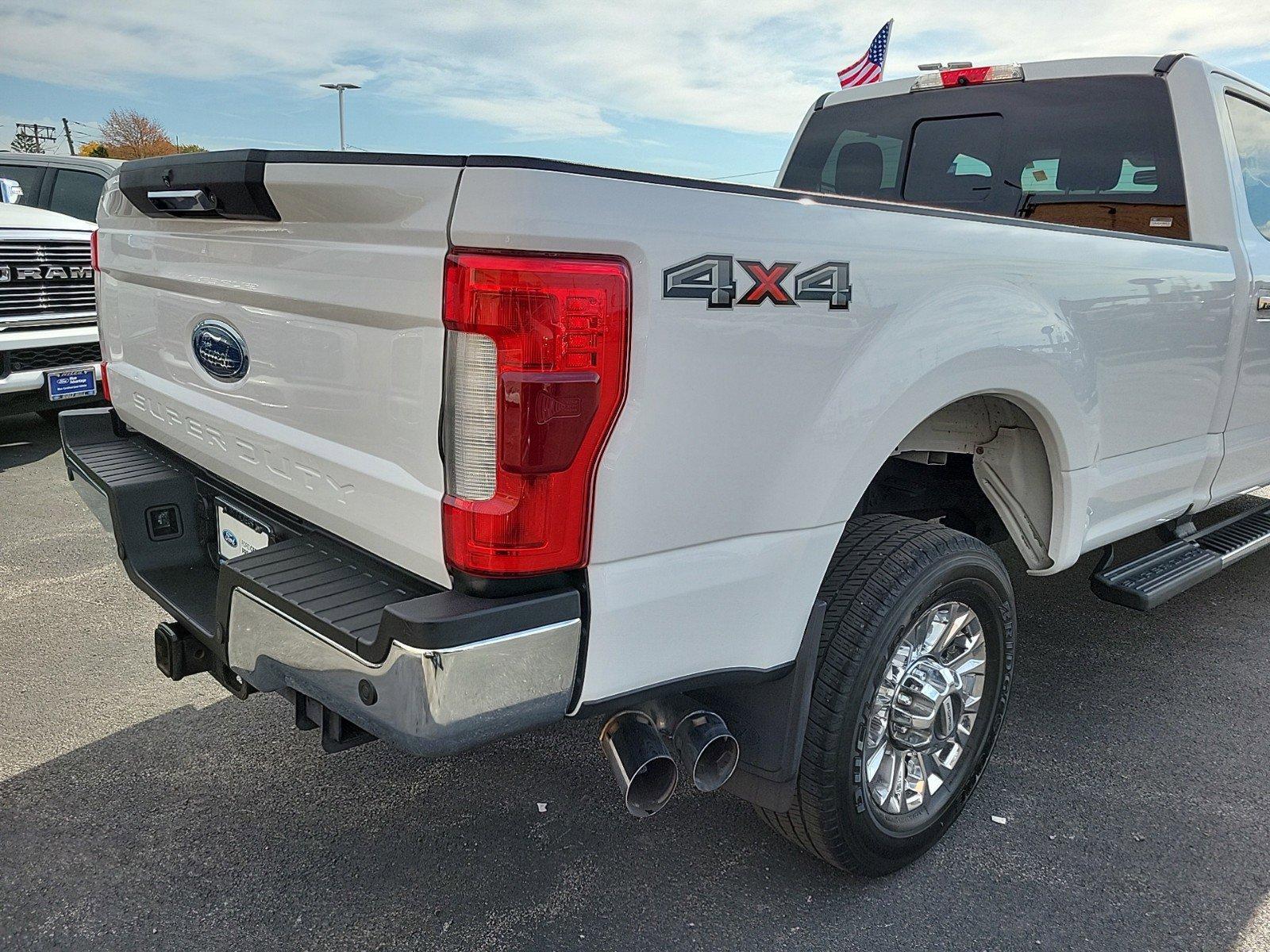 2018 Ford Super Duty F-350 SRW Vehicle Photo in Saint Charles, IL 60174