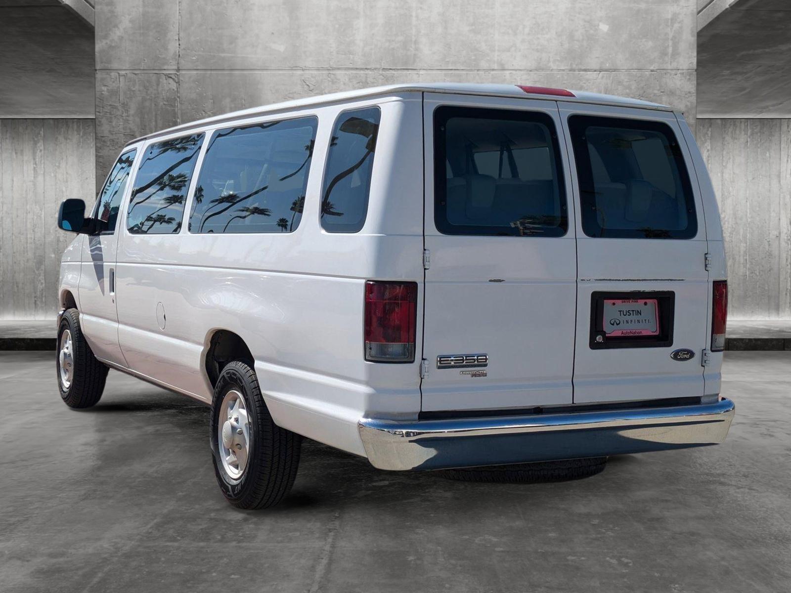 2008 Ford Econoline Wagon Vehicle Photo in Tustin, CA 92782