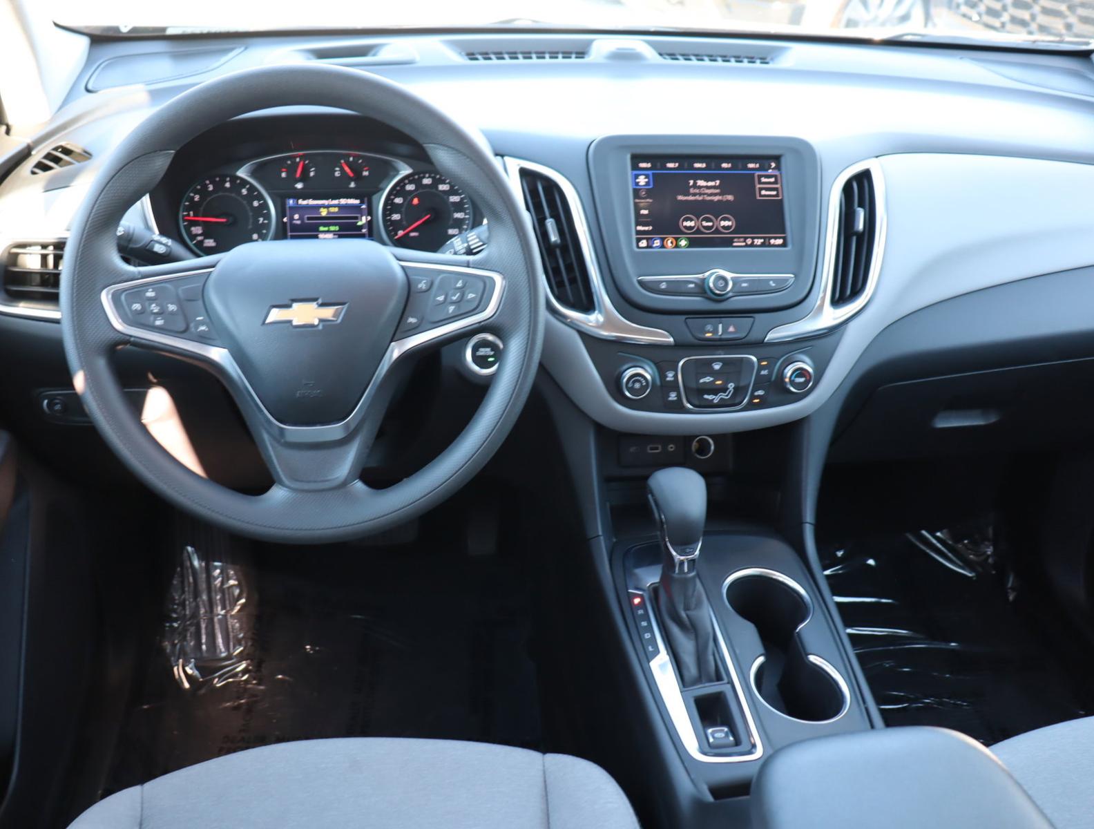 2022 Chevrolet Equinox Vehicle Photo in LOS ANGELES, CA 90007-3794