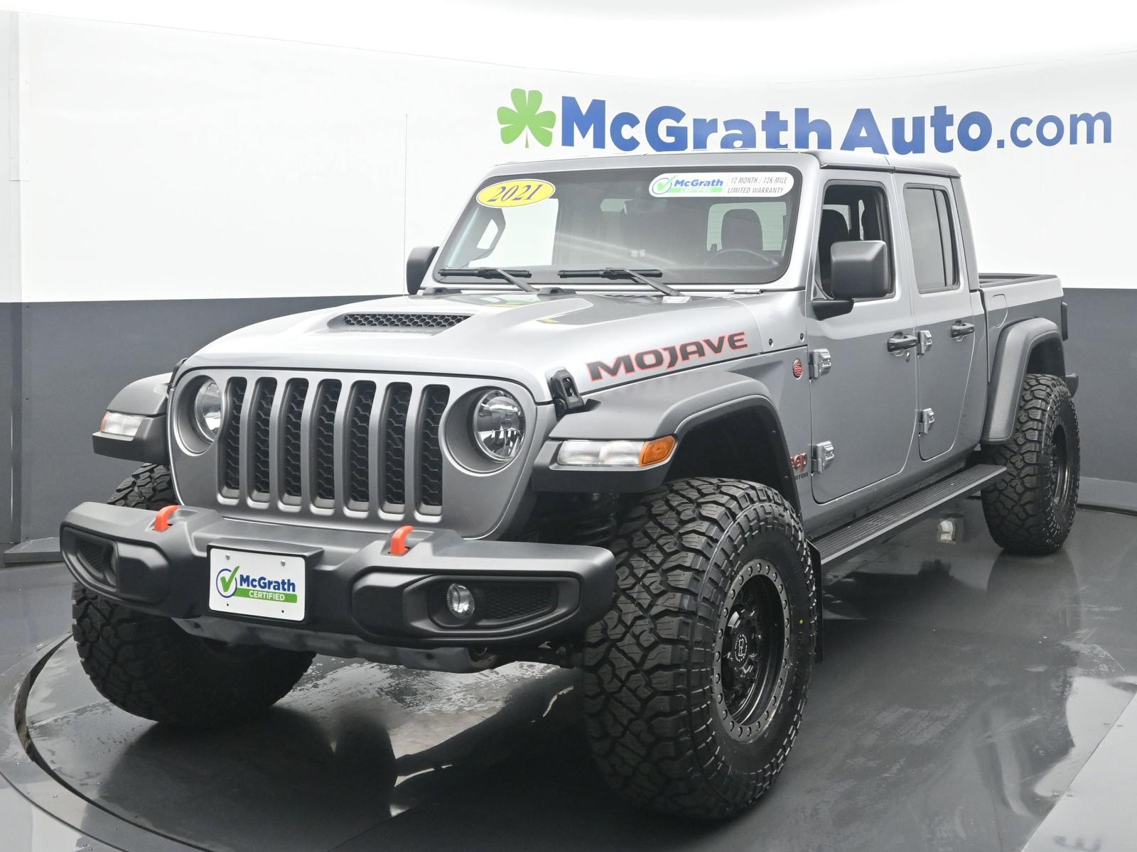 2021 Jeep Gladiator Vehicle Photo in Marion, IA 52302