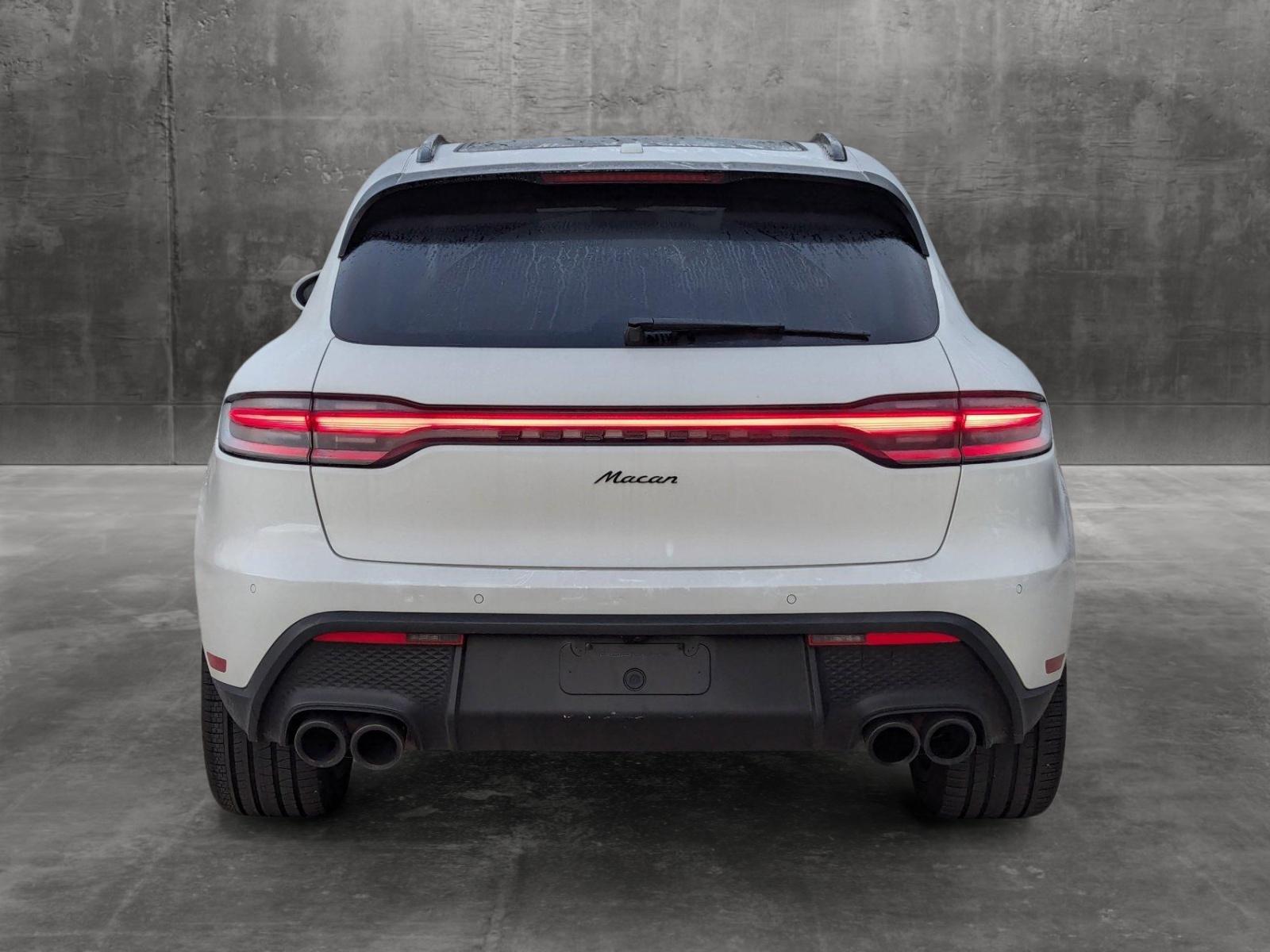 2022 Porsche Macan Vehicle Photo in Pembroke Pines , FL 33027